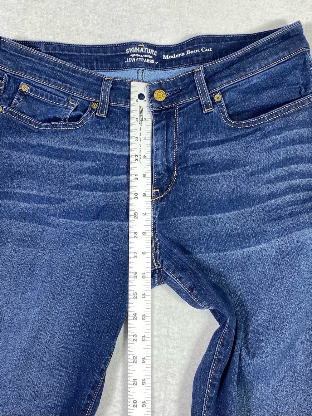 Levi's Signature Modern Bootcut Jeans Women's 16S Blue Mid Rise Stretch Denim - Picture 12 of 13